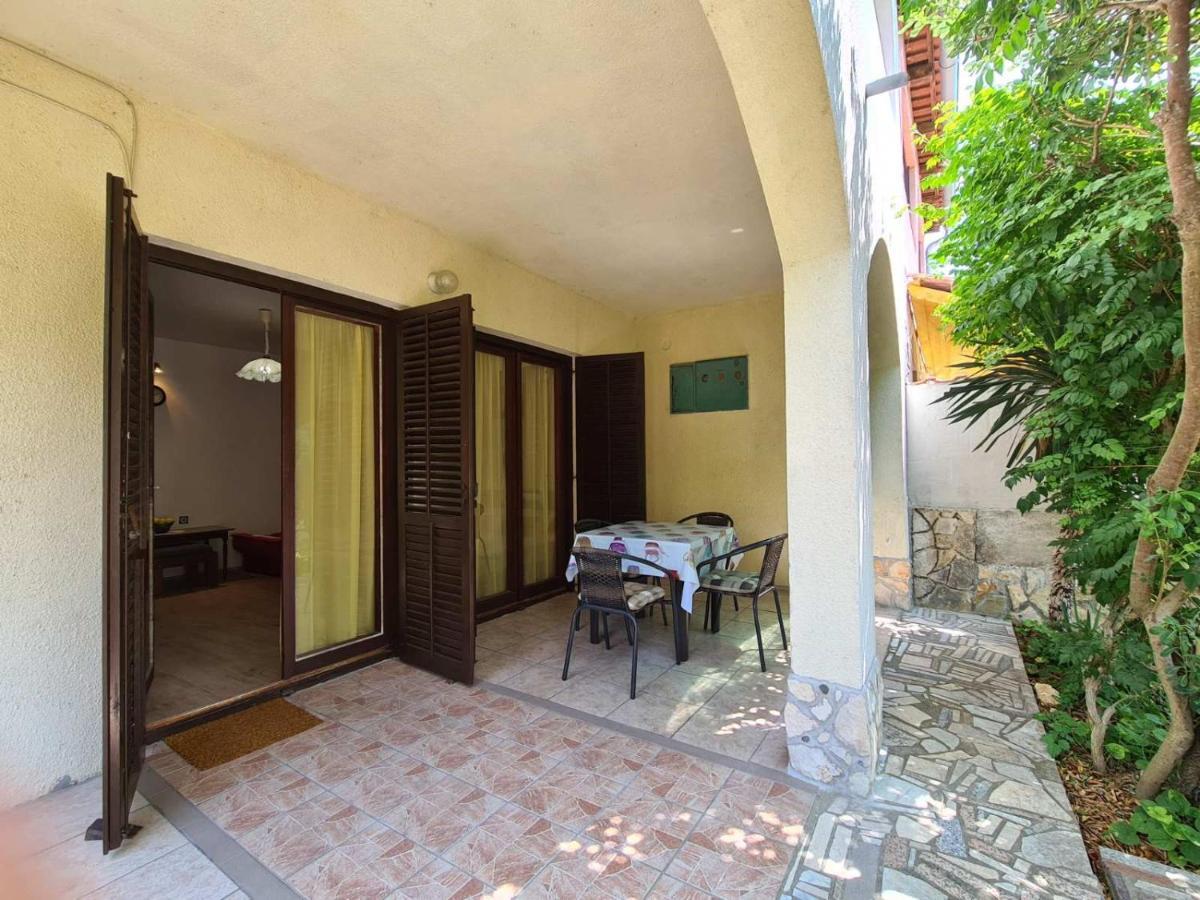 Apartments Zlatko 1397 Stinjan Ngoại thất bức ảnh