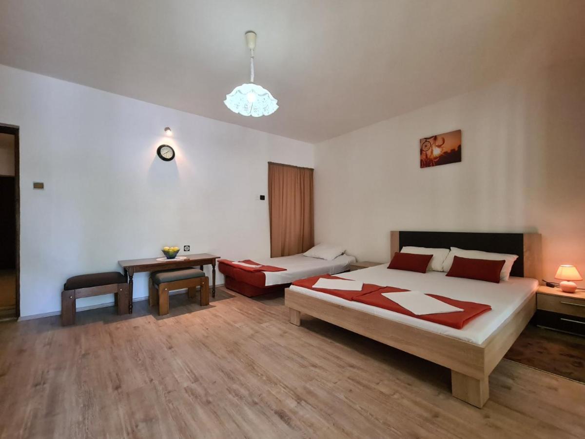 Apartments Zlatko 1397 Stinjan Ngoại thất bức ảnh